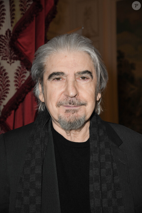 Serge Lama - Lancement du livre "Sardou Regards" de B.Kossek à l'hôtel Raphael à Paris, France, le 15 avril 2019. © Coadic Guirec/Bestimage 