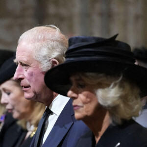 Le roi Charles III d'Angleterre et Camilla Parker Bowles, reine consort d'Angleterre - Messe en souvenir de la reine Elizabeth II à la cathédrale de Llandaff à Cardiff, "Service of Prayer and Reflection for the life of Queen Elizabeth II", le 16 septembre 2022.