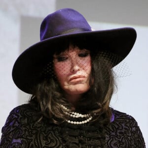 Isabelle Adjani lors de la soirée de présentation du téléfilm "Diane de Poitiers" lors de la 24ème édition du Festival de la Fiction TV de La Rochelle, France, le 16 septembre 2022. © Patrick Bernard/Bestimage 