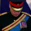 Mort d'Elizabeth II : William et Harry, dos à dos et tête baissée, scène intense et émouvante