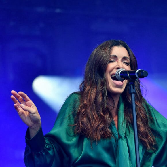 Jenifer au Festival "Paris Paradis" à La Villette à Paris. Photo de Christophe Meng/ABACAPRESS.COM