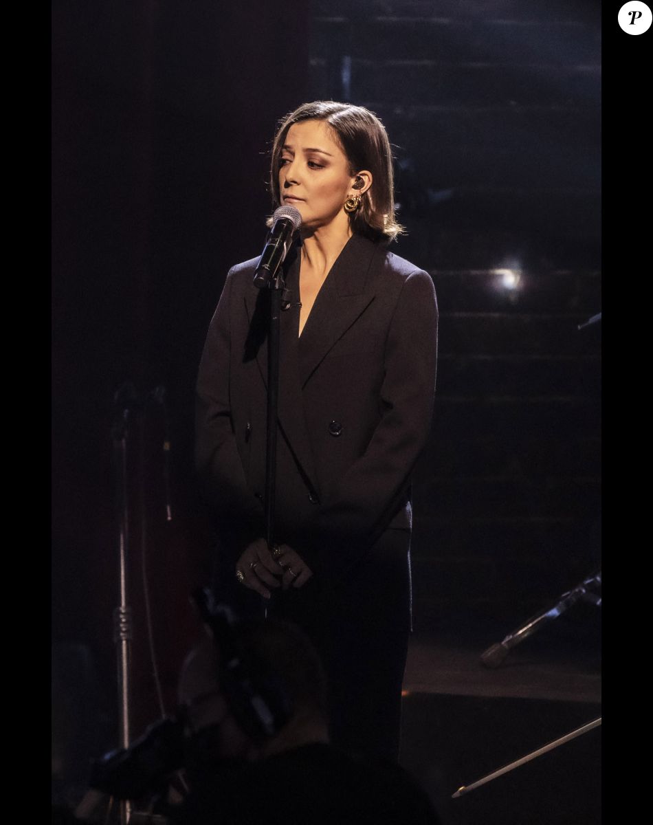 Camille Lellouche sur le plateau de l'émission On Est En Direct (OEED) du samedi 11 décembre, présentée par L.Salamé et L.Ruquier, à Paris, France, le 11 décembre 2021. © Jack Tribeca/Bestimage