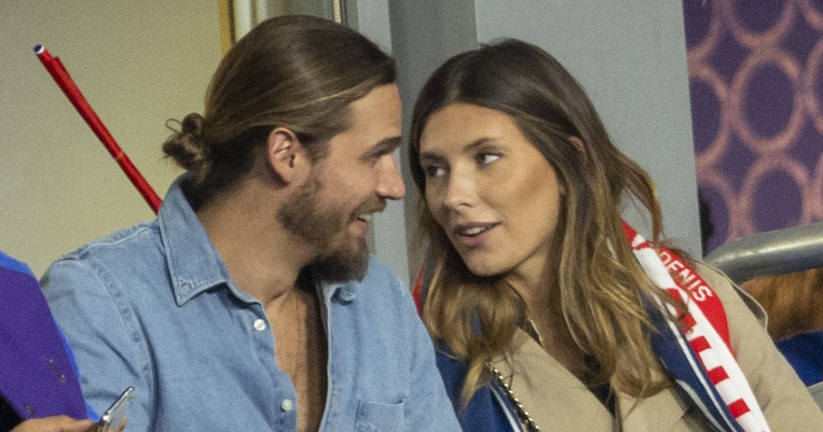 Camille Cerf toujours aussi in love de Théo, Maëva Coucke ultra sexy en