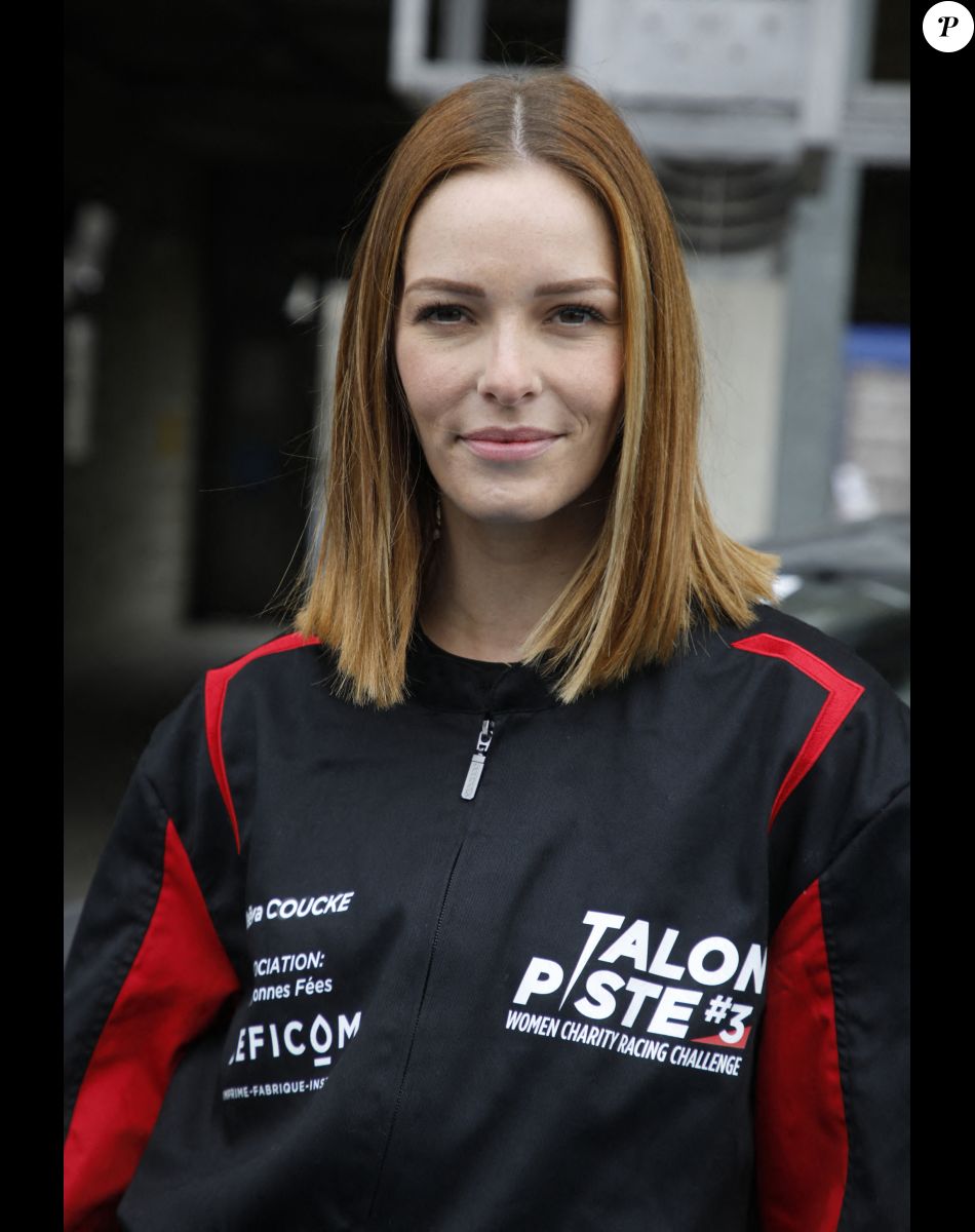 Maëva Coucke lors de la 3ème édition du célèbre Challenge Automobile caritatif Féminin "Talon Piste, Woman Charity Racing Challenge" au Circuit Bugatti du Mans le 20 mars 2022. Accompagnées d'un coach professionnel, pilote ou spécialiste de l'automobile, des personnalités féminines relèvent un défi en pilotant au profit de l'association caritative de leur choix. Dotées de voitures différentes, et par principe d'équité, elles ne sont pas jugées sur leur chronomètre mais sur le respect des trajectoires, l'efficacité des freinages, les points de corde, le contrôle de la vitesse en courbe, la ré accélération et le débraquage et la maîtrise globale de la voiture. 10 000 euros de dons seront distribués pour les associations sur le podium © Denis Guignebourg / Bestimage