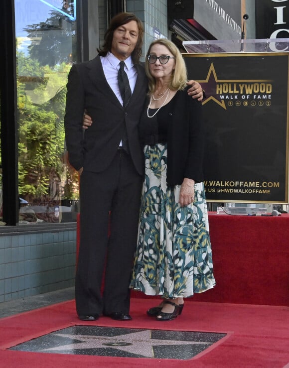 Norman Reedus et sa mère Marianne au Walk of Fame d'Hollywood pour le dévoilement de l'étoile de la star de The Walking Dead le 27 septembre 2022. Photo by OConnor/AFF/ABACAPRESS.COM