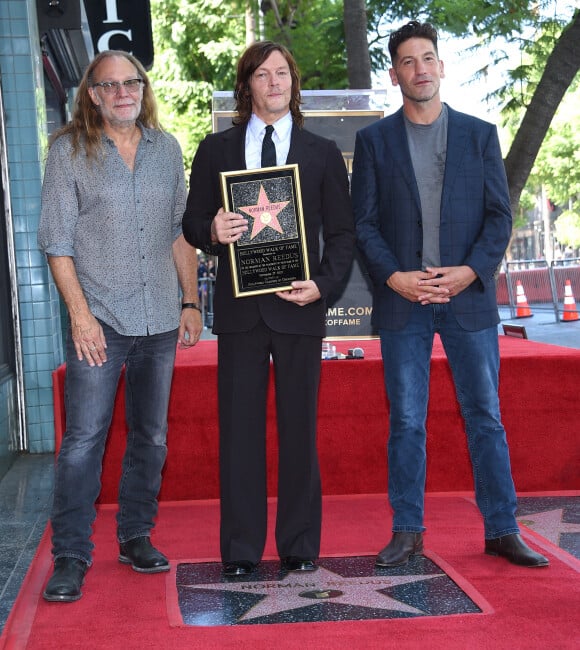 Norman Reedus, Greg Nicotero et Jon Bernthal au Walk of Fame d'Hollywood pour le dévoilement de l'étoile de la star de The Walking Dead le 27 septembre 2022. Photo by OConnor/AFF/ABACAPRESS.COM