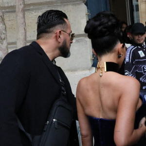 Kylie Jenner arrive au défilé de mode Schiaparelli Collection Femme Prêt-à-porter Printemps/Eté 2023 lors de la Fashion Week de Paris, France, le 29 septembre 2022. 