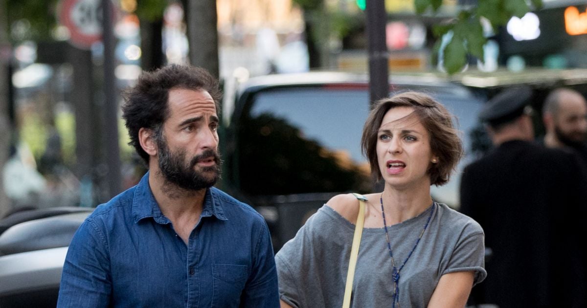 Qui Est La Mère De Virginie Foucault L'humoriste et comédien français Florent Peyre et sa compagne Virginie