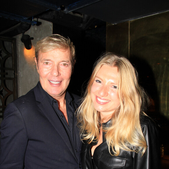Exclusif - Tony Gomez, Valentine Sled (fille de S. Davant) - Caroline Margeridon fête son 56ème anniversaire au restaurant "Manko" à Paris le 29 septembre 2022. © Philippe Baldini/Bestimage