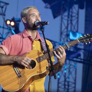 Jérémy Frerot lors du concert NRJ Music Tour à Toulouse le 14 juillet 2022. © Frédéric Maligne / Bestimage.