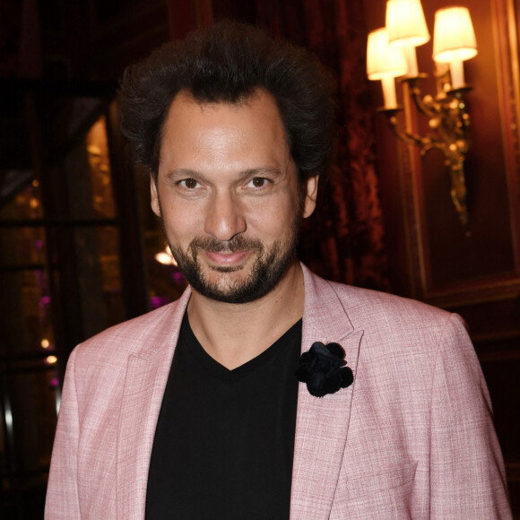 Le magicien Eric Antoine lors du gala de l'association "Les bonnes fées" à l'InterContinental Paris. © Rachid Bellak / Bestimage.