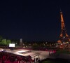 Défilé des 30 ans de l'Association "Ruban rose" à l'occasion d'octobre rose la campagne du mois de sensibilisation au cancer du sein en marge de la Fashion Week De Paris (PFW), au Trocadéro à Paris,