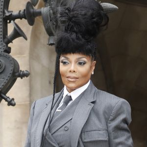 Janet Jackson - Arrivées au défilé Thom Browne Collection Femme Prêt-à-porter Printemps/Eté 2023 lors de la Fashion Week de Paris (PFW), France, le 3 octobre 2022. © Denis Guignebourg/Bestimage