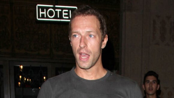 Chris Martin atteint d'une grave infection, lourde décision après le diagnostic