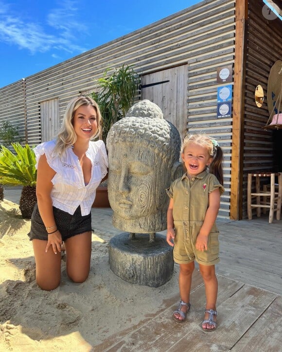 Carla Moreau avec sa fille Ruby