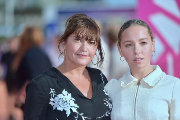 Emma De Caunes et sa fille Nina Blanc-Francard au festival de Deauville le 9 septembre 2022
