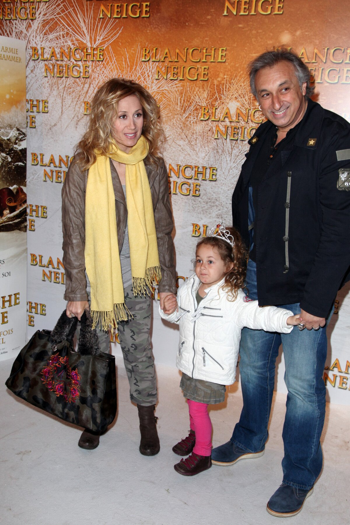 Photo : Lara Fabian, Gérard Pullicino et leur fille Lou au Gaumont Opéra à  Paris en avril 2012 - Purepeople