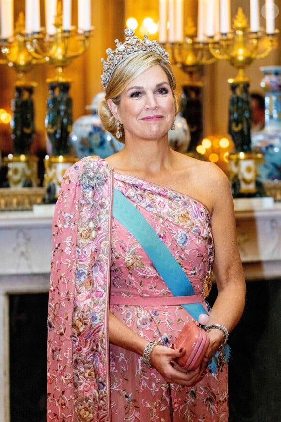 La reine Maxima des Pays-Bas - Banquet d'état au palais royal de Stockholm en l'honneur de la famille royale des Pays-Bas le le 11 octobre 2022. 