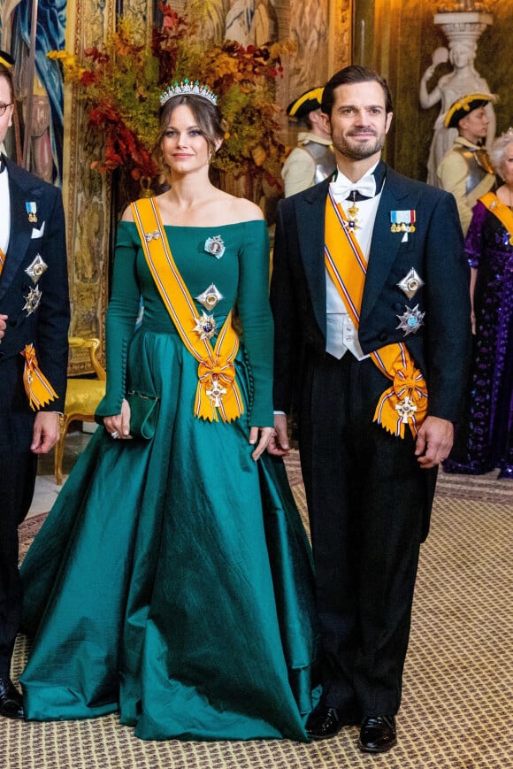 Le prince Carl Philip de Suède et la princesse Sofia - Banquet d'état au palais royal de Stockholm en l'honneur de la famille royale des Pays-Bas le le 11 octobre 2022. 