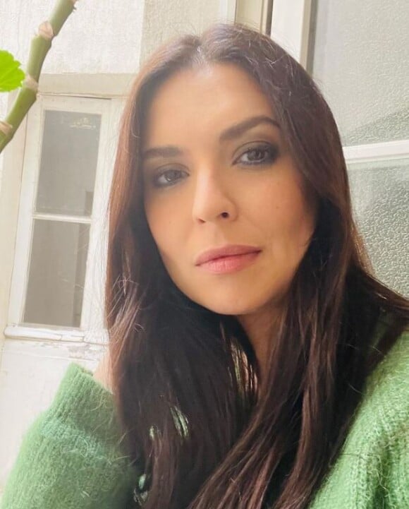 Lucie Bernardoni pose sur Instagram
