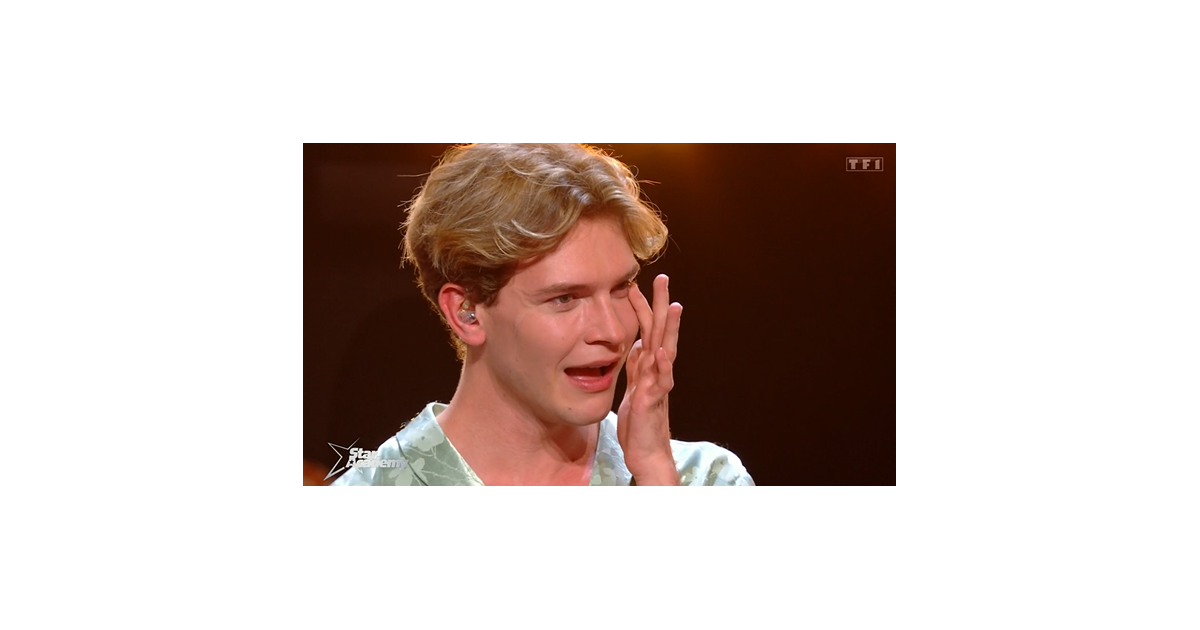 Diffusion This Is Us Saison 6 Louis en larmes après la diffusion de son portrait - Purepeople