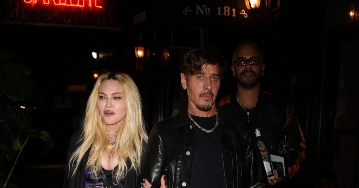 Un Si Grand Soleil Mardi 14 Septembre 2021 Exclusif - Madonna quitte le restaurant Carbone à New York le 14