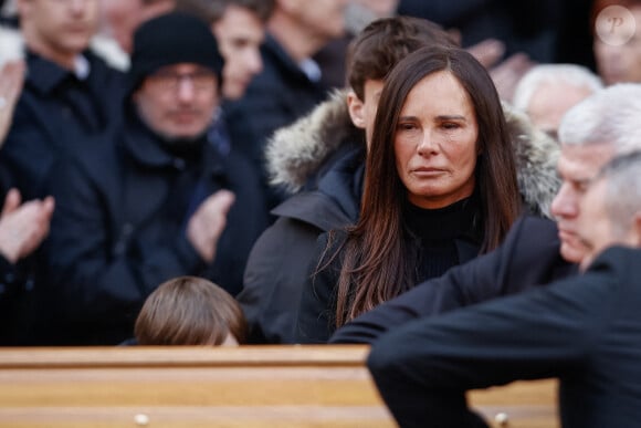 Nathalie Marquay-Pernaut - Sorties des obsèques de Jean-Pierre Pernaut en la Basilique Sainte-Clotilde à Paris, France le 9 mars 2022. © Aurelien Morissard/Panoramic/Bestimage.