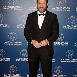 Exclusif - Bruce Toussaint - Le 3ème dîner de gala annuel de la Fondation Paris Saint-Germain (PSG) organisé place Vendôme à Paris, le 15 mars 2016. © Rachid Bellak/Bestimage