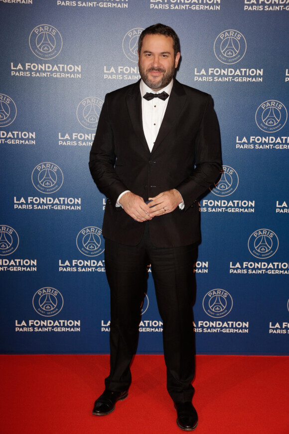 Exclusif - Bruce Toussaint - Le 3ème dîner de gala annuel de la Fondation Paris Saint-Germain (PSG) organisé place Vendôme à Paris, le 15 mars 2016. © Rachid Bellak/Bestimage