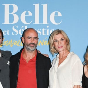 Aurélien Recoing, Caroline Anglade, Pierre Coré, Michèle Laroque, Alice David et Syrus Shahidi au photocall de la première du film "Belle et Sébastien Nouvelle Génération" au cinéma UGC Ciné Cité Bercy à Paris, France, le 16 octobre 2022. © Coadic Guirec/Bestimage 