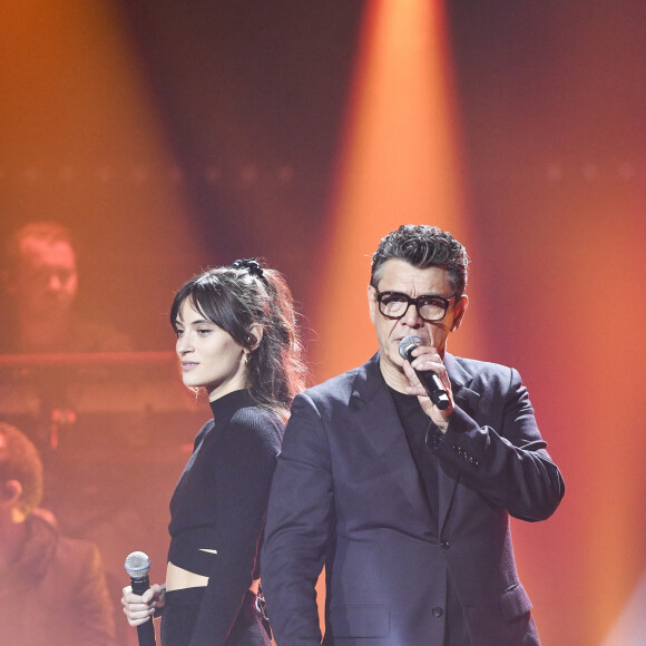 Exclusif - Marc Lavoine en duo avec Madimmi - 10e édition du concert "Leurs voix pour l'espoir" à l'Olympia de Paris. Le 17 octobre 2022. © Pierre Perusseau / M. Ausset-Lacroix / Bestimage