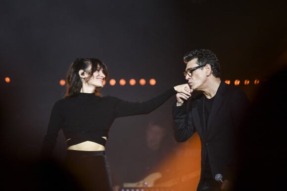 Exclusif - Marc Lavoine en duo avec Madimmi - 10e édition du concert "Leurs voix pour l'espoir" à l'Olympia de Paris. © Pierre Perusseau / M. Ausset-Lacroix / Bestimage