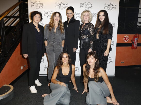 Exclusif - Anne Warin, Ginie Line, Melissa Mars, Lisbet Guldbaek, Noémie Garcia, Marjorie Ascione, Lydia Dejugnac - 10e édition du concert "Leurs voix pour l'espoir" à l'Olympia de Paris. Le 17 octobre 2022. © Pierre Perusseau / M. Ausset-Lacroix / Bestimage