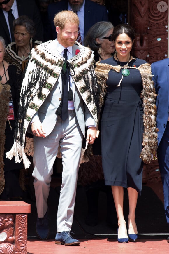 Le prince Harry, duc de Sussex, et Meghan Markle, duchesse de Sussex (enceinte) visitent Te Papaiouru Marae à Rotorua, Nouvelle Zélande le 31 octobre 2018. 