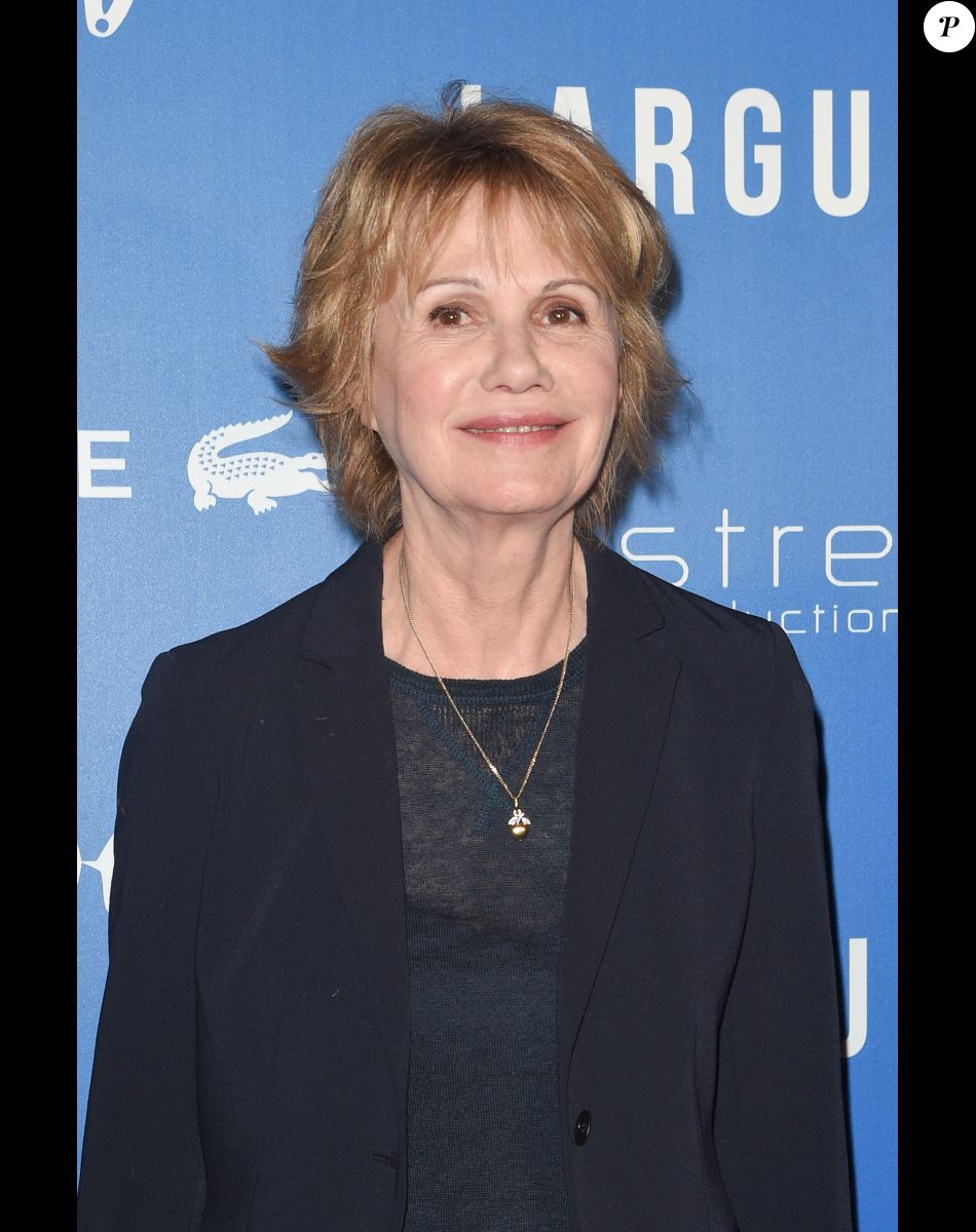 Miou-Miou à la première de "Larguées" au cinéma Gaumont Champs-Elysées Marignan à Paris. © Guirec Coadic/Bestimage