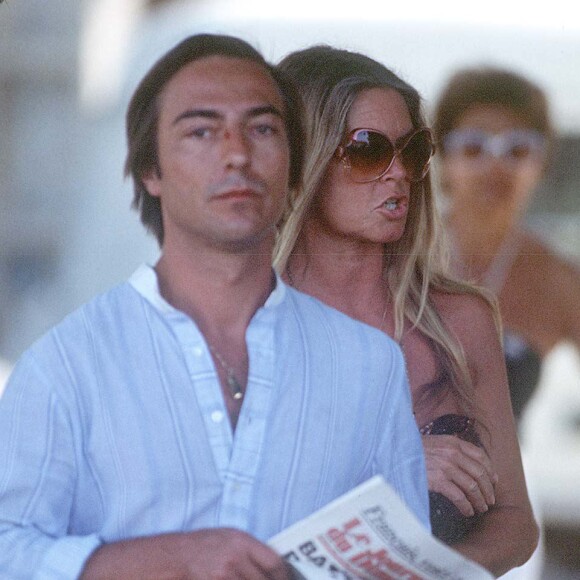 Brigitte Bardot et Allain Bougrain-Dubourg en Corse en 1997.