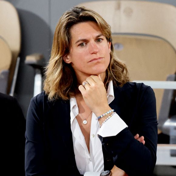 Amélie Mauresmo (directrice du tournoi de Roland-Garros) en tribune lors des Internationaux de France de Tennis de Roland Garros à Paris, France. © Dominique Jacovides/Bestimage