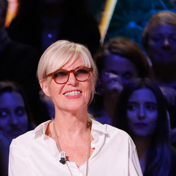Chantal Ladesou - Enregistrement de l'émission "La boîte à secrets 14", présentée par F.Bollaert, et diffusée le 28 octobre sur France 3. © Christophe Clovis / Bestimage 