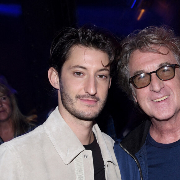 Exclusif - Pierre Niney, François Cluzet - After party du film Mascarade au club privé NO.PI à Paris le 20 octobre 2022. © Rachid Bellak / Bestimage 