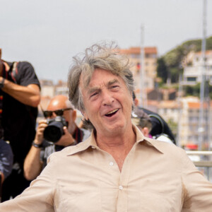 François Cluzet au photocall de "Mascarade" lors du 75ème Festival International du Film de Cannes, le 28 mai 2022. © Olivier Borde / Bestimage 