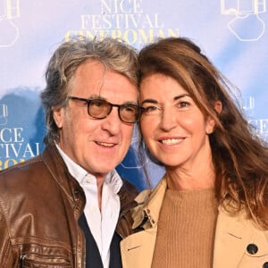 François Cluzet et sa femme Narjiss Slaoui-Falcoz au photocall de la soirée du 8 octobre lors de la 4ème édition du festival Cinéroman à Nice. © Bruno Bebert / Bestimage 