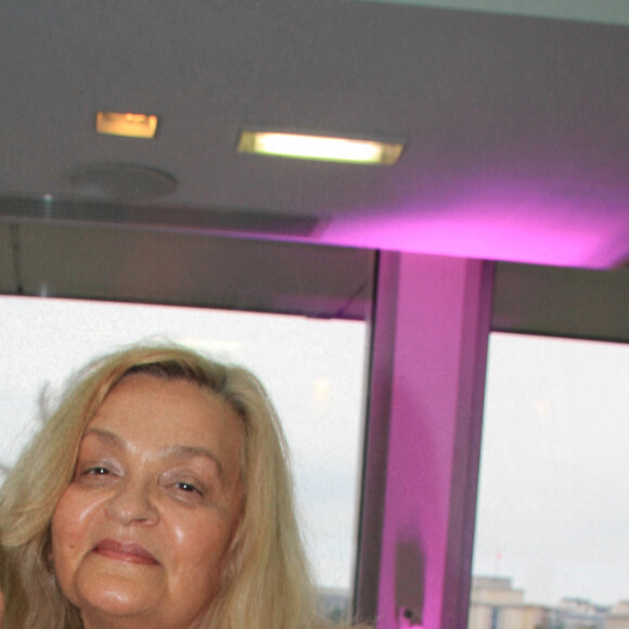 Exclusif - Denitsa Ikonomova et sa mère - Le Grand Dîner du 14 juillet, sur le rooftop de l'hôtel Pullman Tour Eiffel à Paris, France, le 14 juillet 2021. © Philippe Baldini/Bestimage  No Web - Belgique et Suisse