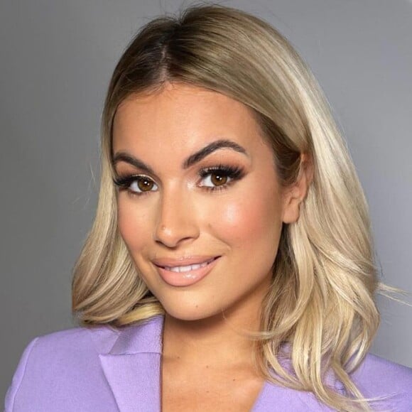 Carla Moreau sur Instagram