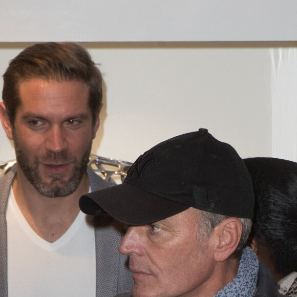 Laurent Baffie - Cocktail d'inauguration de la première galerie Pop Art Concept store entièrement dédié aux oeuvres de Richard Orlinski à Paris, le 23 novembre 2017. © Tiziano da Silva/Bestimage