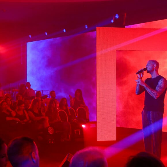 Exclusif - M Pokora retrouve la scène lors d'un concert au Casa Music Show au Sofitel Casablanca Tour Blanche organisé par K.Cheddadi le 7 octobre 2022. M Pokora a fait son grand retour à la musique (après un passage par le théâtre) avec le clip de la chanson “Qui on est”. M. Pokora prépare pour 2023 une tournée exceptionnelle pour fêter ses 20 ans de carrière. L'Épicentre Tour débutera le 10 juin 2023 à Paris pour se terminer le 12 décembre à Lyon. Il passera par la France, la Belgique et la Suisse. © Philippe Doignon / Bestimage  Exclusive - No web en Suisse / Belgique M Pokora returned to the stage for a concert at the Casa Music Show at the Sofitel Casablanca Tour Blanche organised by K.Cheddadi on 7 October 2022. M Pokora made his big return to music (after a stint in theatre) with the video for the song "Qui on est". M. Pokora is preparing an exceptional tour for 2023 to celebrate his 20-year career. The Epicentre Tour will start on 10 June 2023 in Paris and end on 12 December in Lyon. It will pass through France, Belgium and Switzerland. 