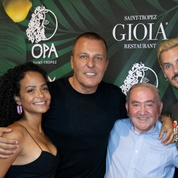 Exclusif - No Web - M. Pokora (Matt Pokora), sa femme Christina Milian, Jean-Roch, Levon Sayan - People dînent au restaurant "Gioia" avant de faire la fête au VIP Room à Saint-Tropez le 28 juillet 2022. © Hippolyte Hamonet/Bestimage  Exclusive - For Germany call for price - No Web - People dine at the "Gioia" restaurant before partying at the VIP Room in Saint-Tropez on July 28, 2022. 