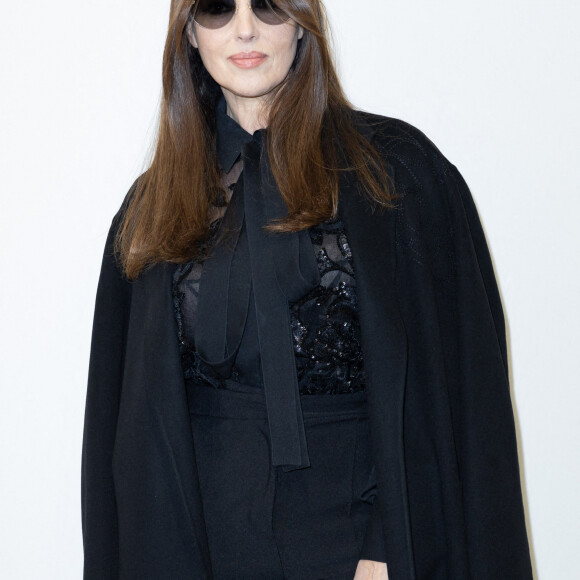 Monica Bellucci au photocall du défilé Elie Saab Collection Femme Prêt-à-porter Printemps/Eté 2023 lors de la Fashion Week de Paris (PFW), France, le 1er octobre 2022. © Olivier Borde/Bestimage.