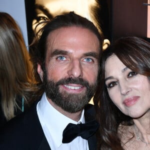 John Nollet et Monica Bellucci lors de la soirée d'ouverture de "Carita - Maison De Beauté" rue du Faubourg Saint-Honoré à Paris, France, le 30 septembre 2022. © Veeren-Clovis/Bestimage.