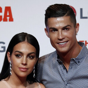 Cristiano Ronaldo et sa compagne Georgina Rodriguez assistent au Prix Marca Leyenda à Madrid en Espagne.