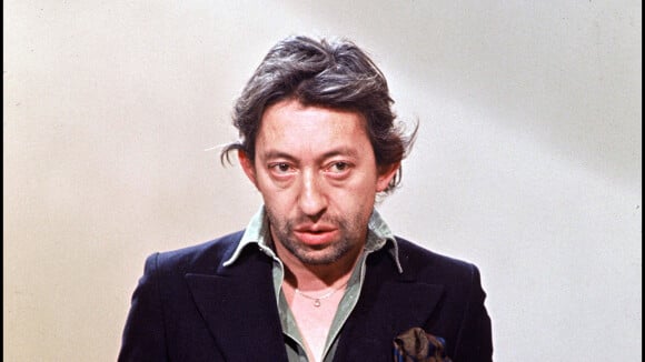 Serge Gainsbourg s'est "coupé le cou" avec une lame pour draguer... Un célèbre ami raconte